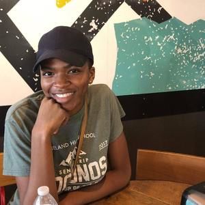 Meet your Posher, Priscilla